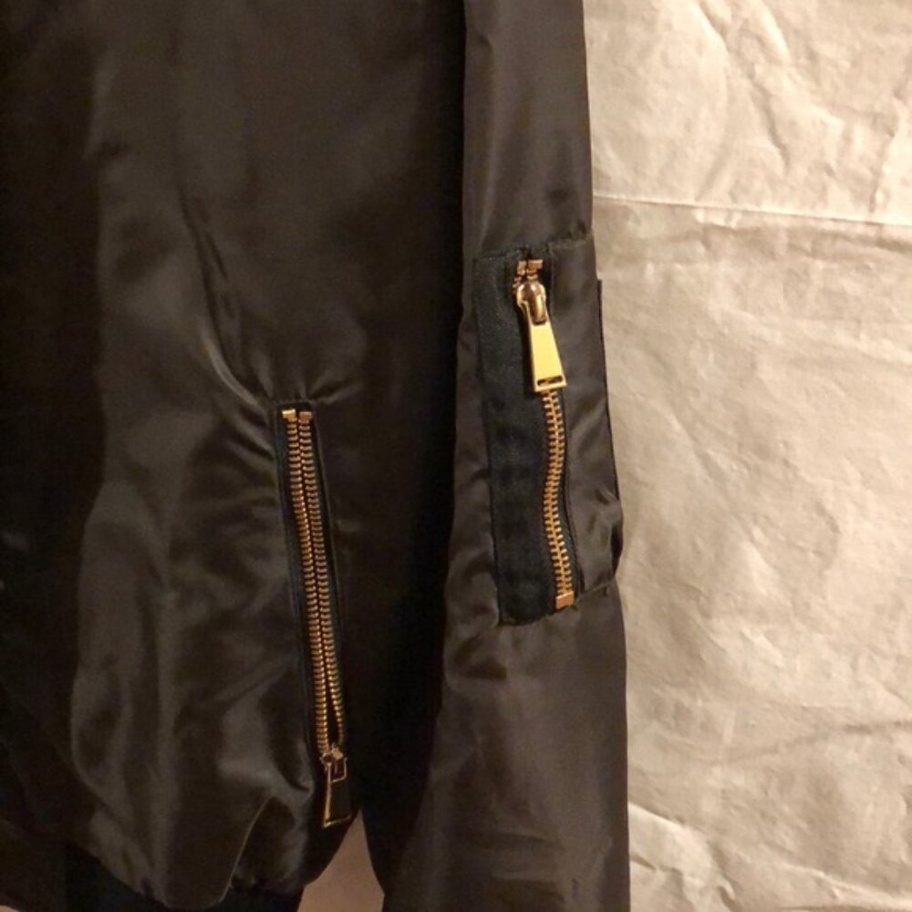 ZARA BASIC Olive Green Bomber Jacket Size L - Picture 3 of 3